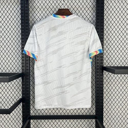 Barcelona Special Edition White
