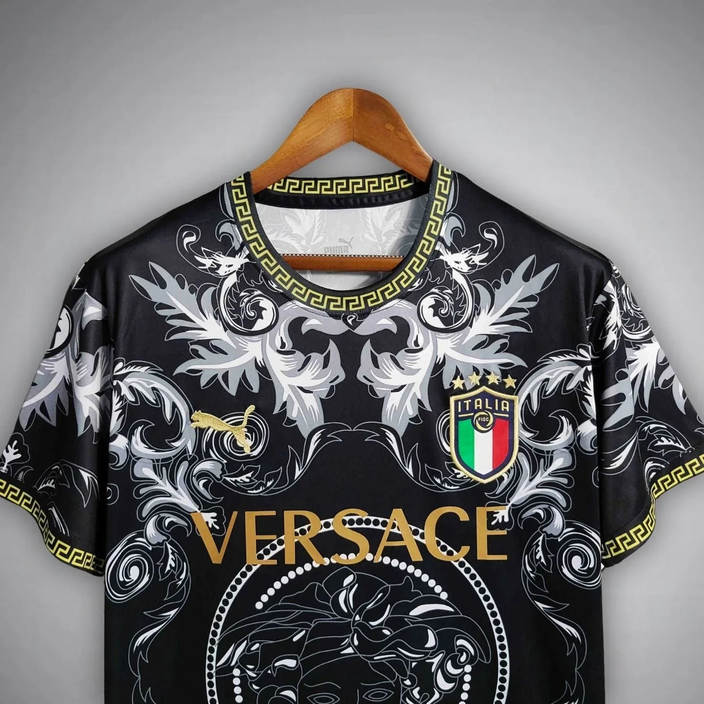 ITALY 2023 CONCEPT RETRO