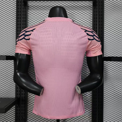 Edición especial 2025-26 PSG Rosa